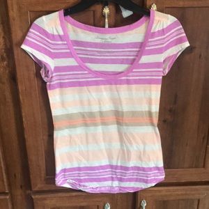 American Eagle cute shirt